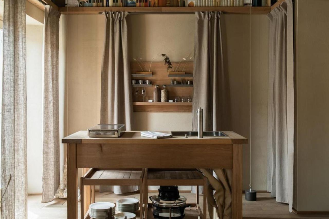 Boutique Suite Sul Naviglio Grande Milan Bagian luar foto