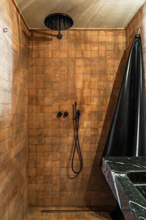Boutique Suite Sul Naviglio Grande Milan Bagian luar foto